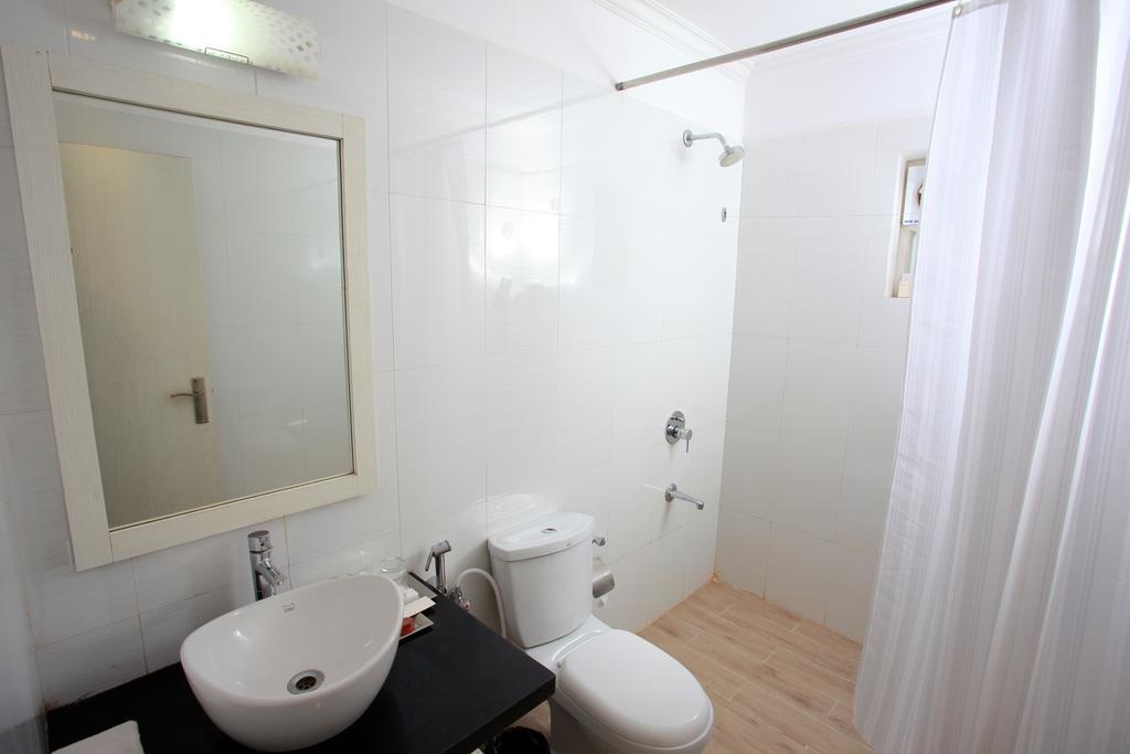 The Belmonte Suites By Ace Vagator Extérieur photo