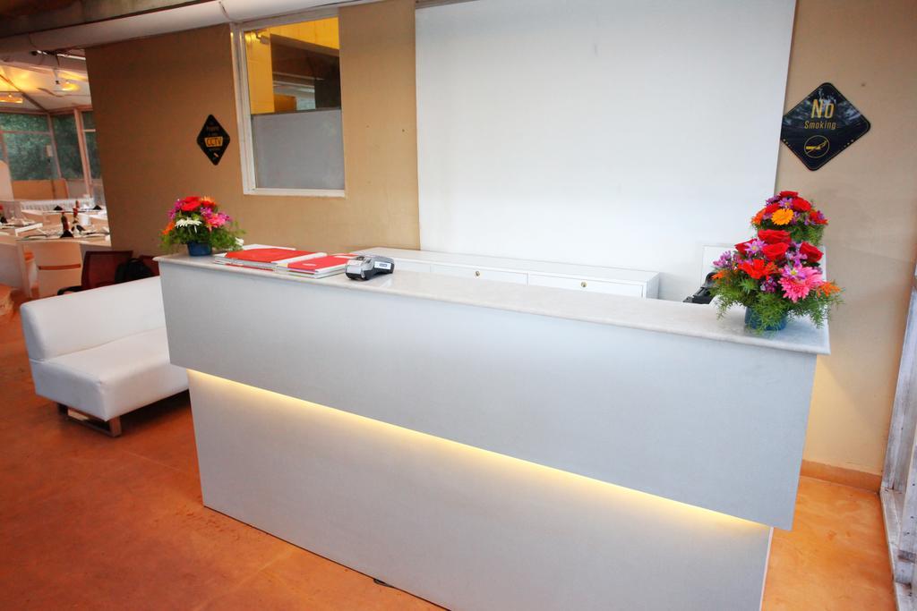 The Belmonte Suites By Ace Vagator Extérieur photo