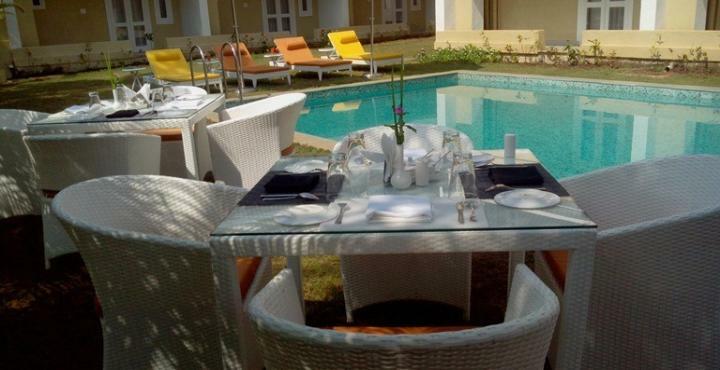 The Belmonte Suites By Ace Vagator Extérieur photo